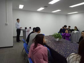 從巔峰到休憩 一位社會經(jīng)濟(jì)咨詢師的自我告解